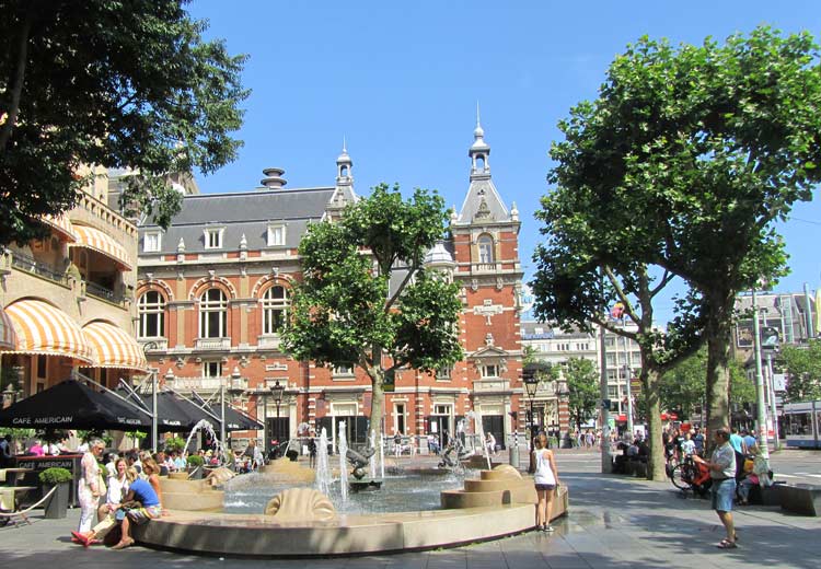 Leiden-Square1