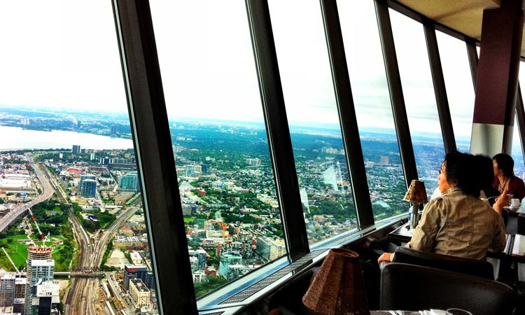 360-The-Restaurant-at-the-CN-Tower-toronto