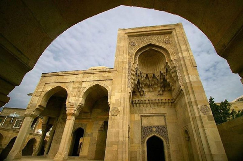 کاخ شروان‌شاهان 3
