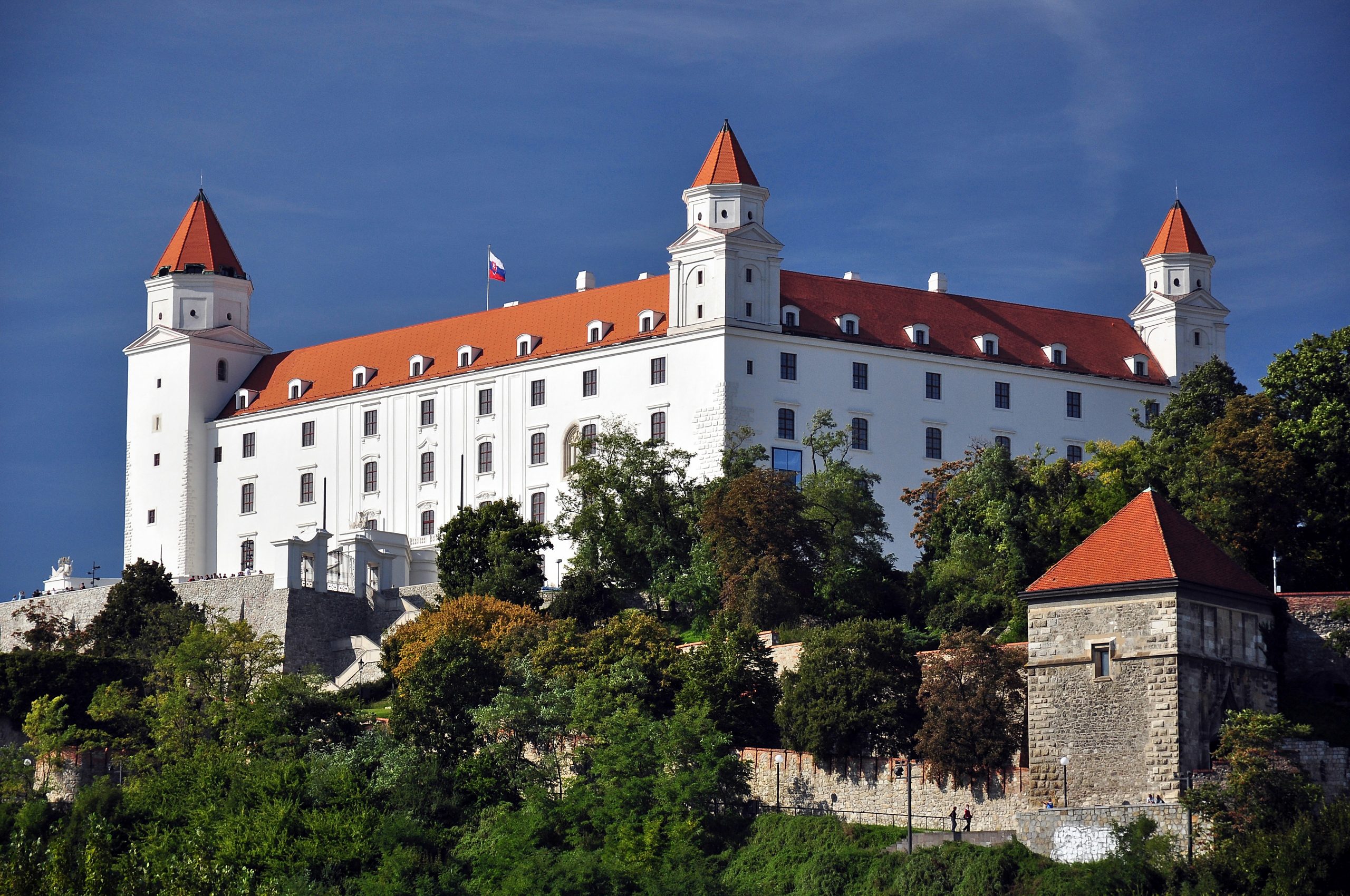 Bratislava Castle scaled
