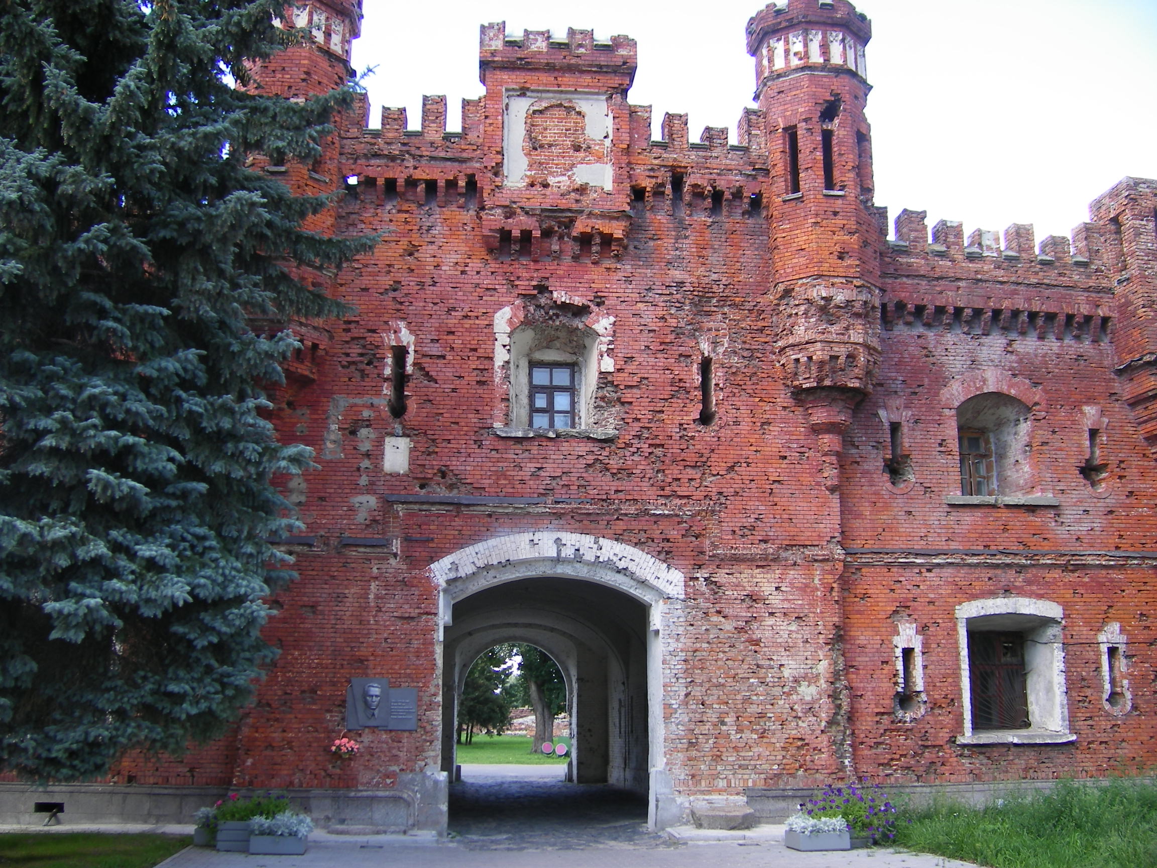 Brest FORTRESS