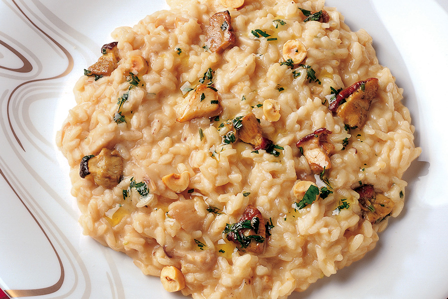 Risotto ai funghi e nocciole